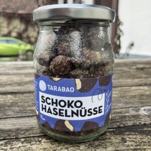 Haselnüsse in Bitterschokolade